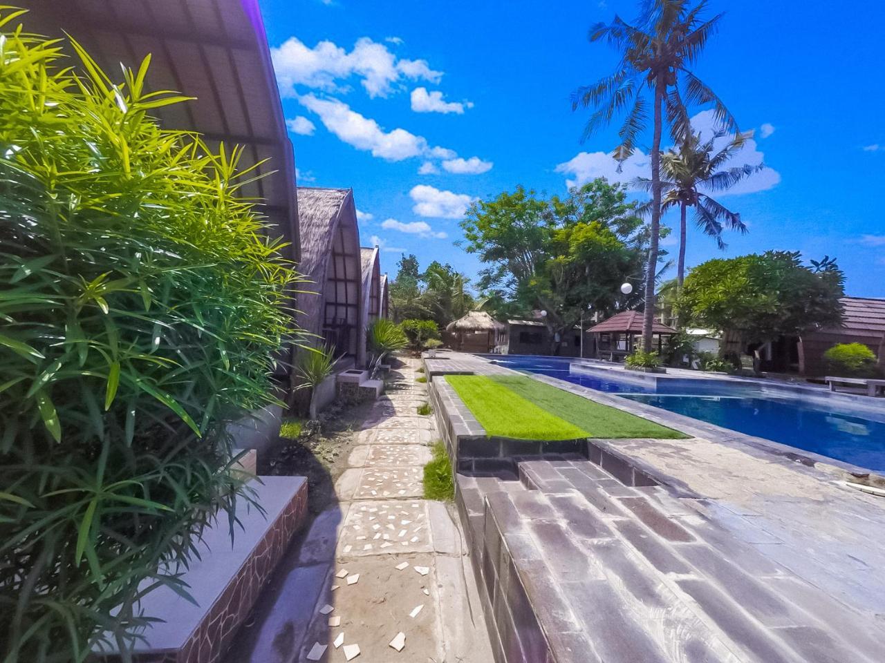 Amora Villa Gili Trawangan Exterior photo